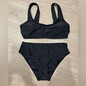 NWOT Cupshe Scoop Neck Bralette & Mid Rise Bikini Set